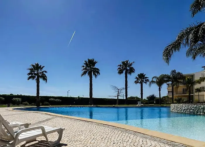 Sea And Pool At Da Apartmán *