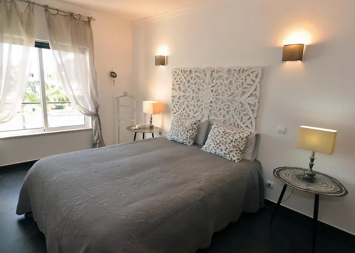 Sea And Pool At Da Apartmán Alvor