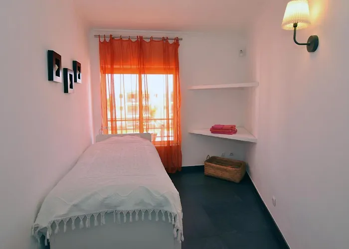 Sea And Pool At Da Apartmán Alvor