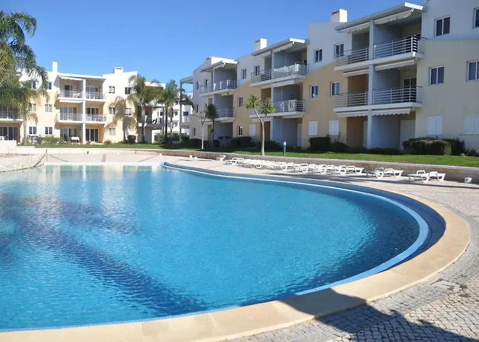 Sea And Pool At Da Apartmán Alvor