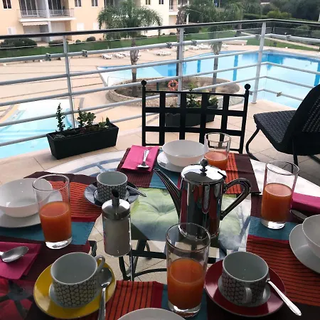 Apartment Sea And Pool At Da Alvor