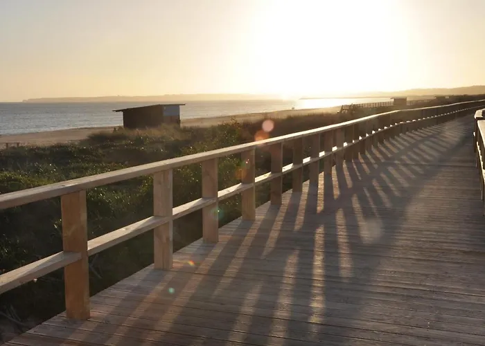 Sea And Pool At Da *