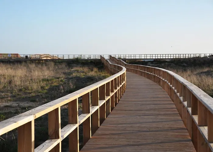 Sea And Pool At Da 公寓 *