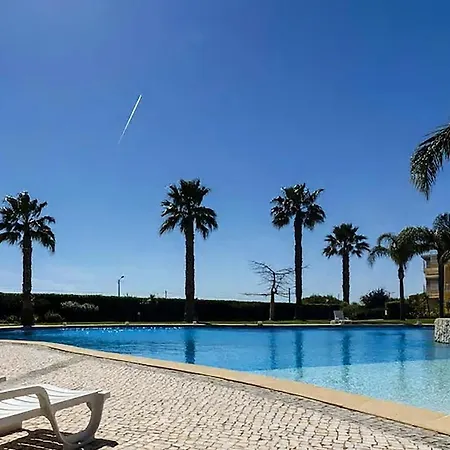 Sea And Pool At Da Apartamento *