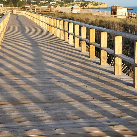 Sea And Pool At Da Apartamento *
